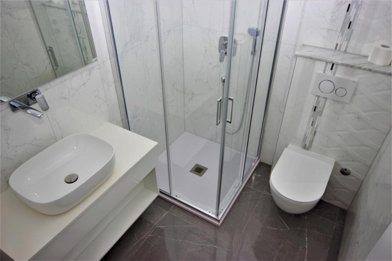Apartments Smitran Banjole Bagian luar foto